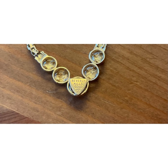 Beverly Hills Gold 14k gold 16” inch round cut  v shaped necklace rare/ vintage - Picture 9 of 12